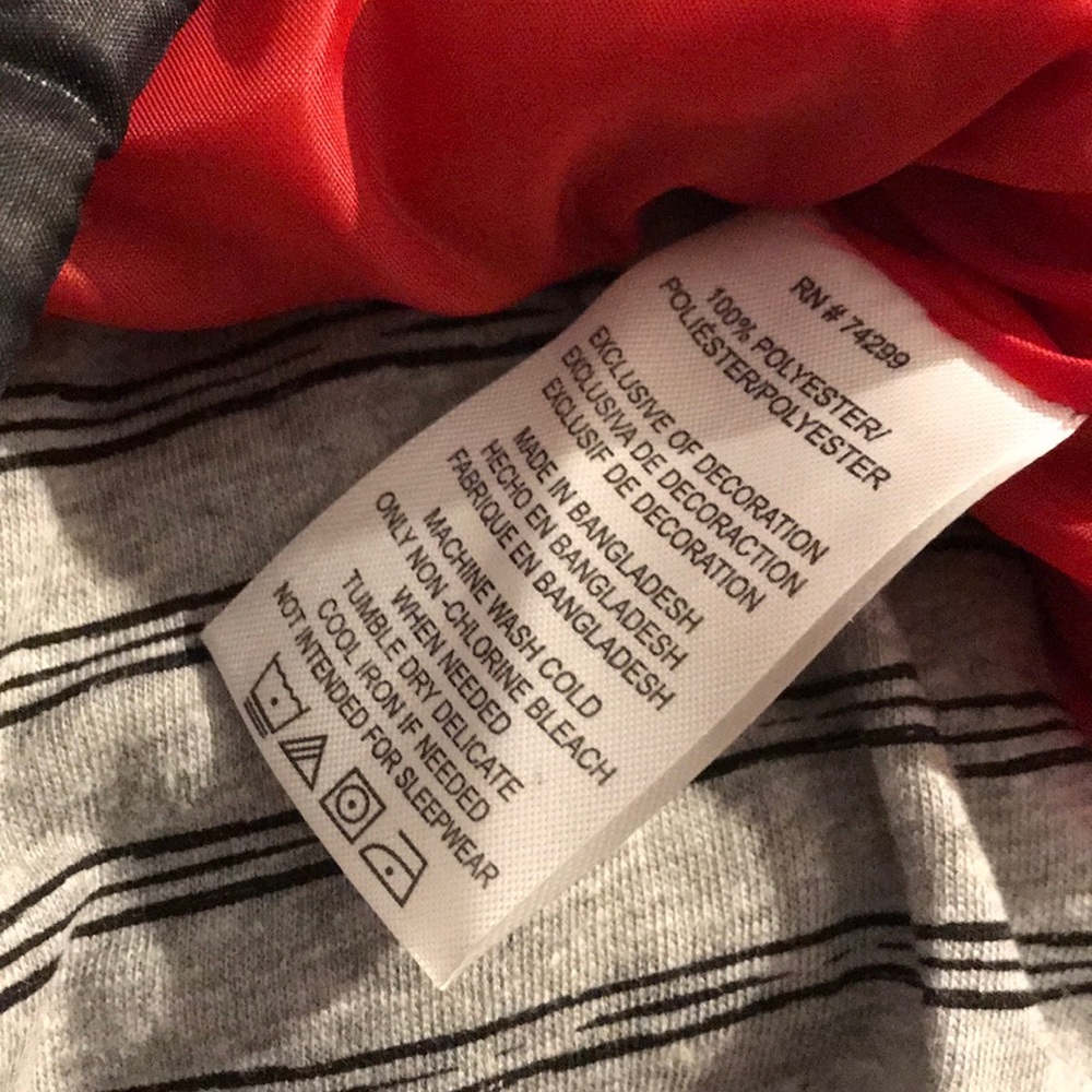 NWT DKNY Boy’s 12M Puffer Vest Hoodie 3pc Set - Picture 13 of 13